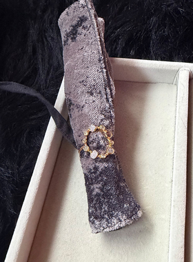 VIC & MAX  18K镀金镶钻石(未切磨)戒指 银泰百货