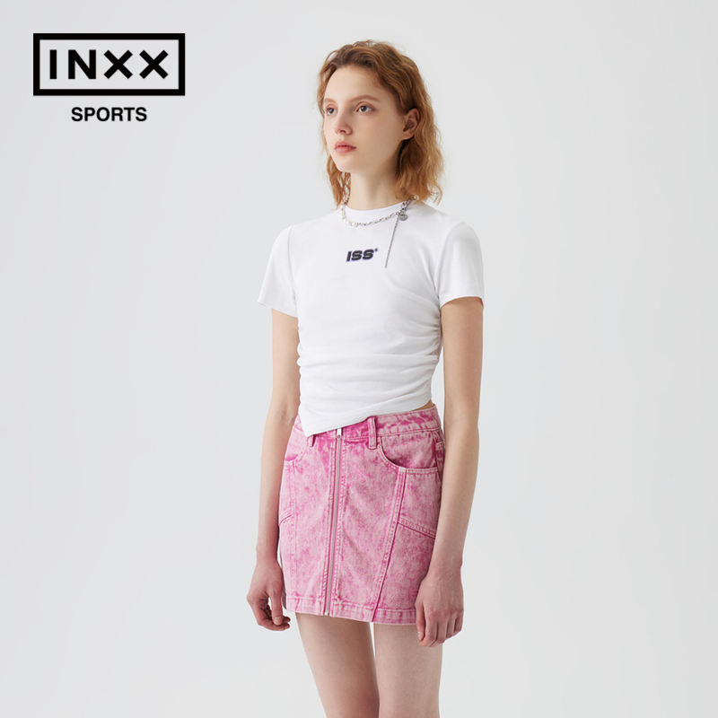 ISS BY INXX SPORTS 夏季新款设计感小心机辣妹短款正肩短袖T恤女 - 图0