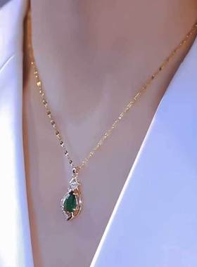 复古祖母绿锆石钛钢项链小众轻奢网红高级锁骨链配饰