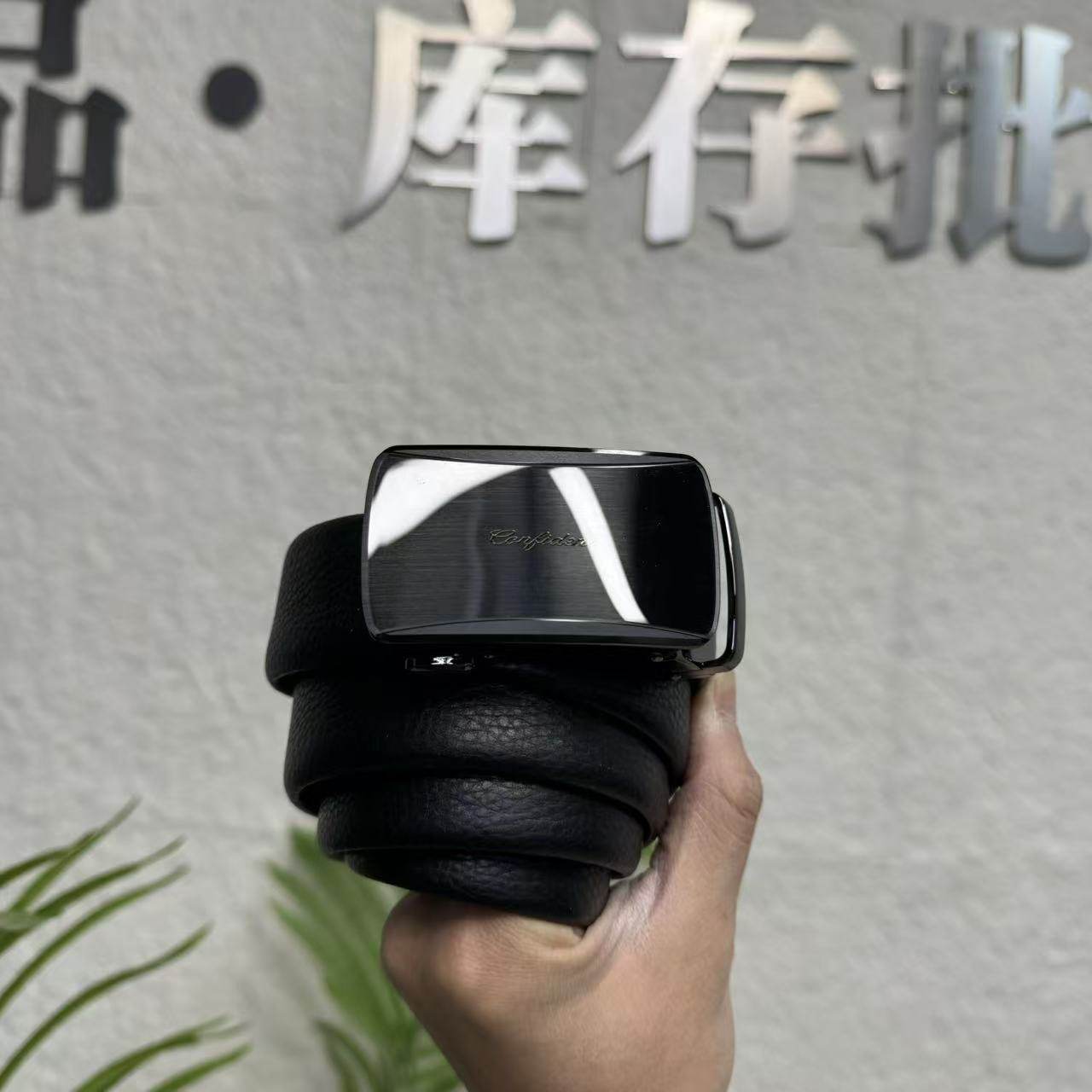 钨金合钢头 牛货！品牌撤柜男士商务休闲真皮腰带自动扣真皮腰带,淘宝优惠券,粉丝福利购,淘宝优惠卷