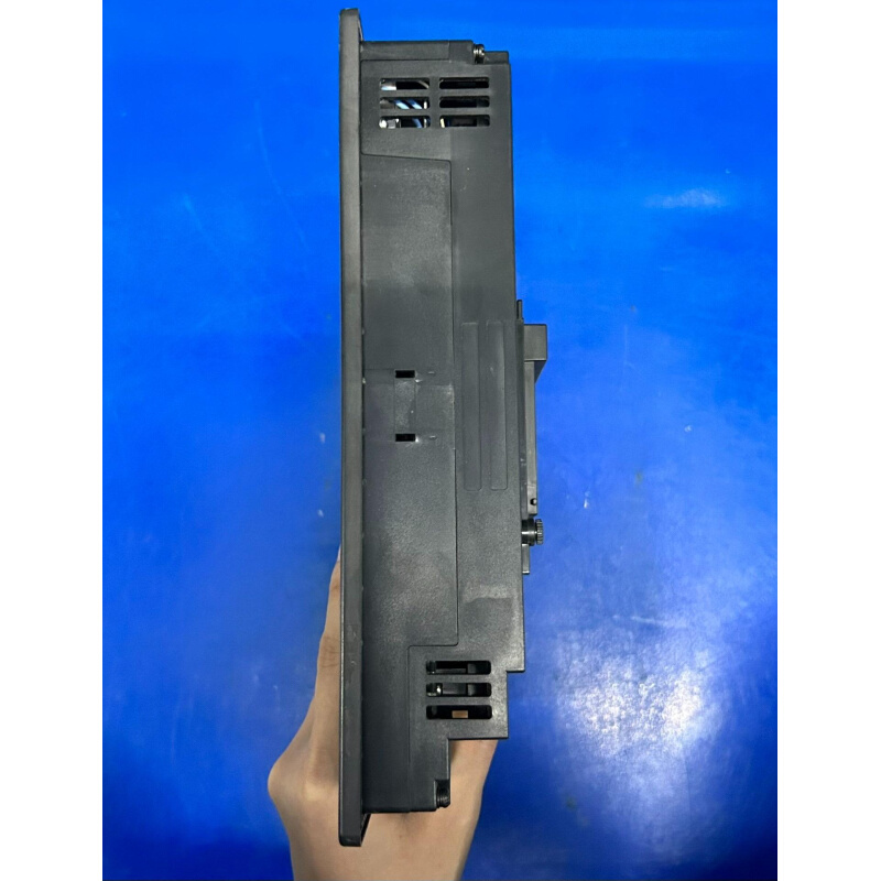 拍前询价：三菱触摸屏GT1685M-STBD，正常拆机件 - 图3