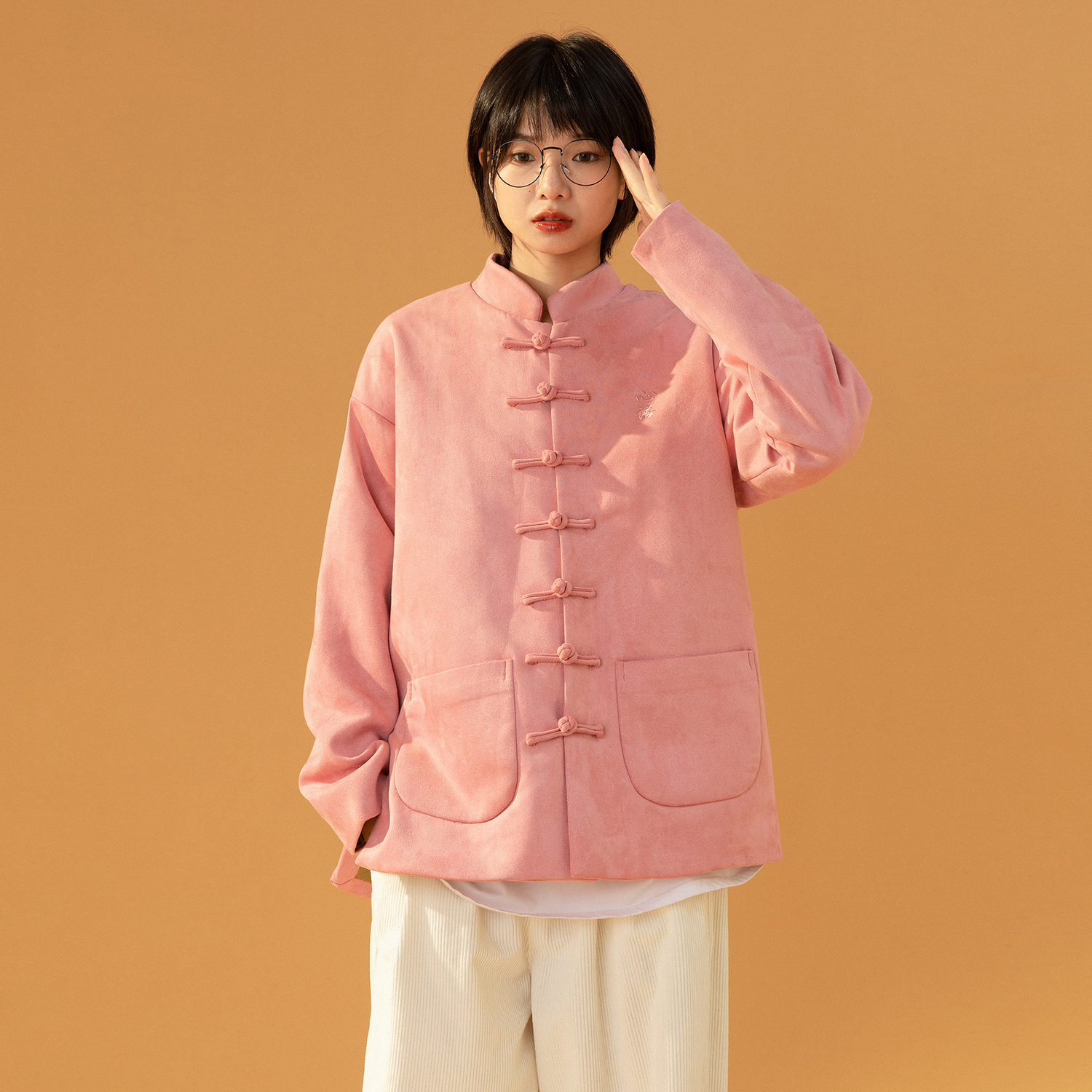 中国风麂皮绒唐装男女盘扣国潮情侣 腓尼基秀禾服