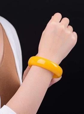 2026老蜜蜡手镯女款鸡油黄血珀琥珀贵妃镯子宝石满蜜手环饰品礼物