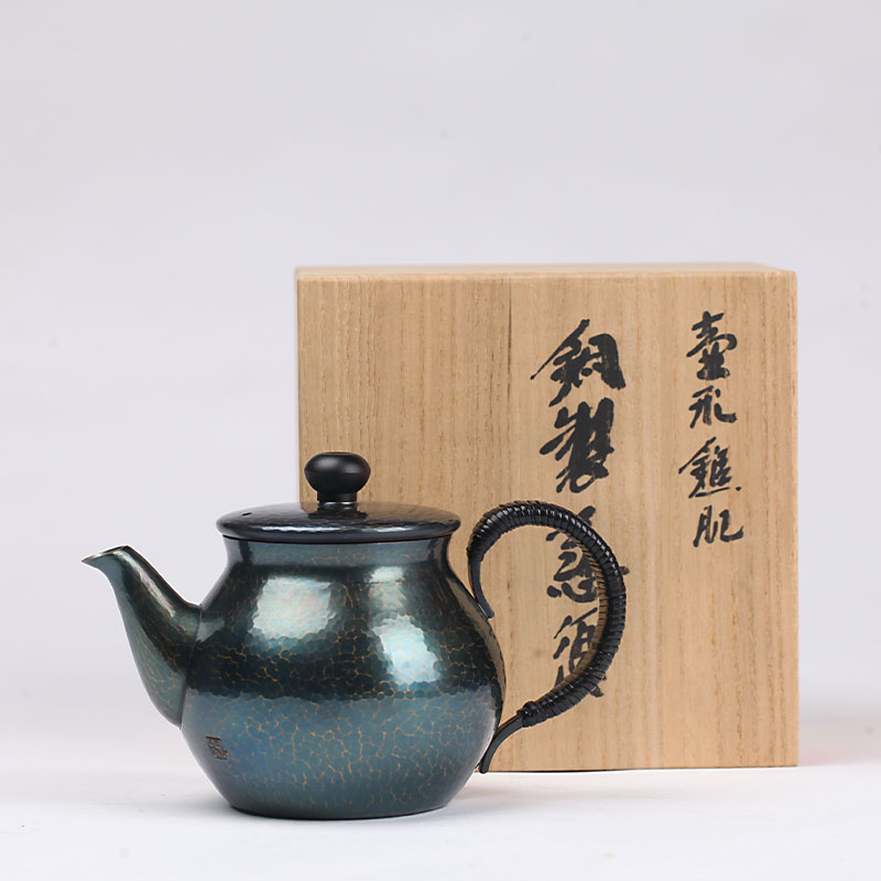 珍しい 鎚起銅器 玉川堂造 銅製 松葉刻 茶合 共箱 C R3843 - 金属工芸 ...