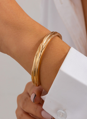 欧美跨境复古不规则双环镂空弹簧