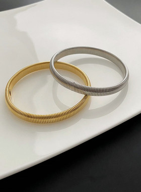 夸张欧美时尚螺纹百搭钛钢宽面弹力手环女欧美个性时髦复古气质