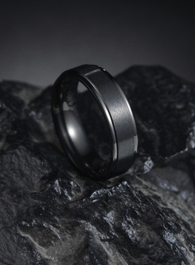 2024跨境电商欧美热销钛钢戒指6mm宽台阶沙面哑光指环电镀不掉色
