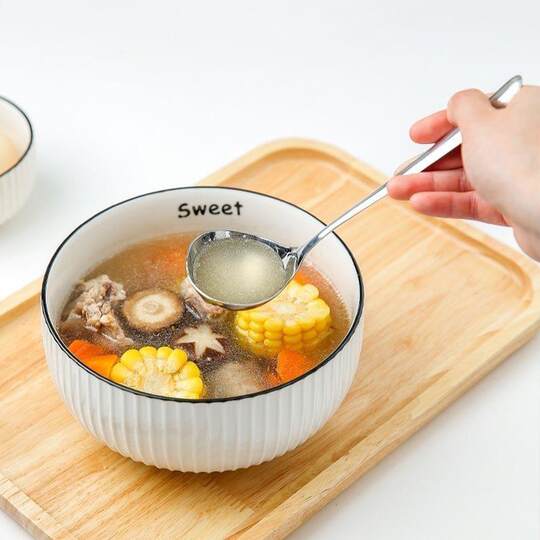 Thickened long-handled stainless steel large soup spoon