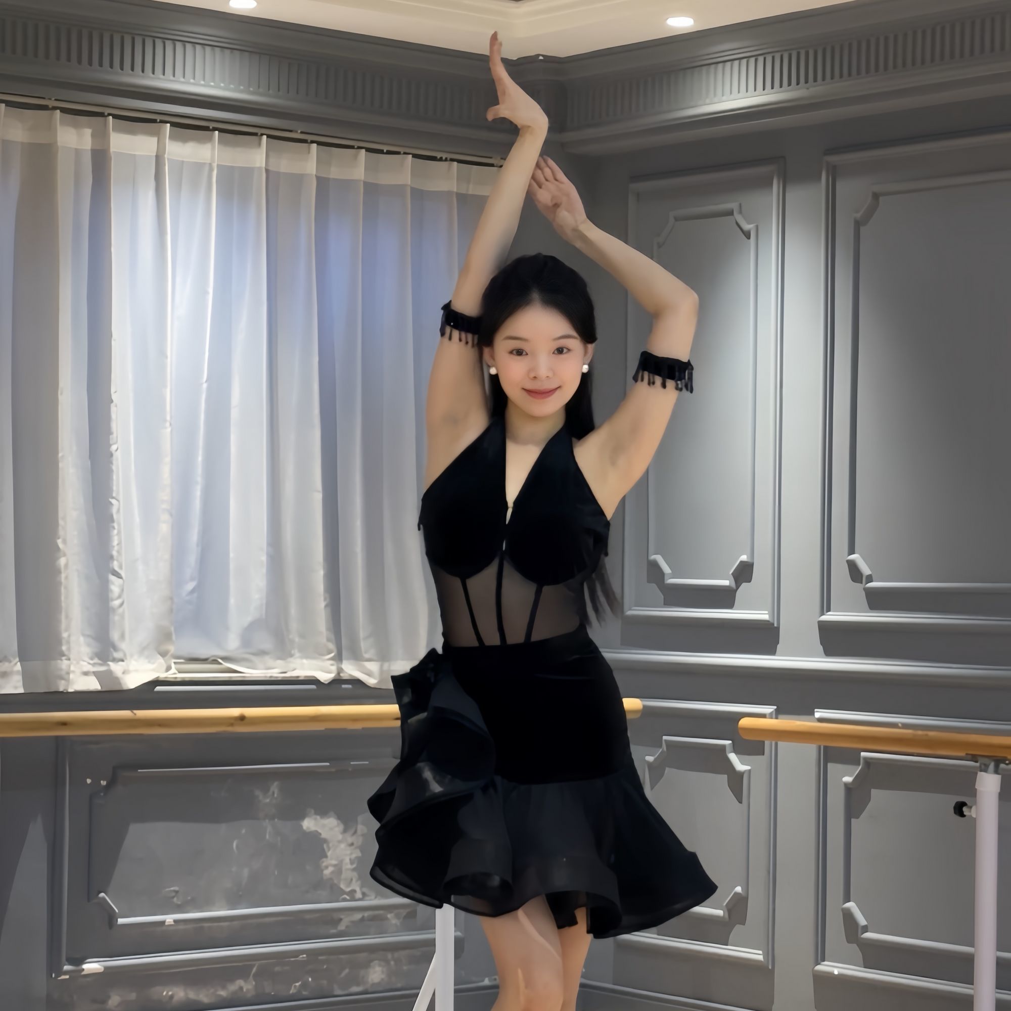 PUNK022拉丁分体套装丝绒质地自带胸垫底裤团购可优惠 - 图2