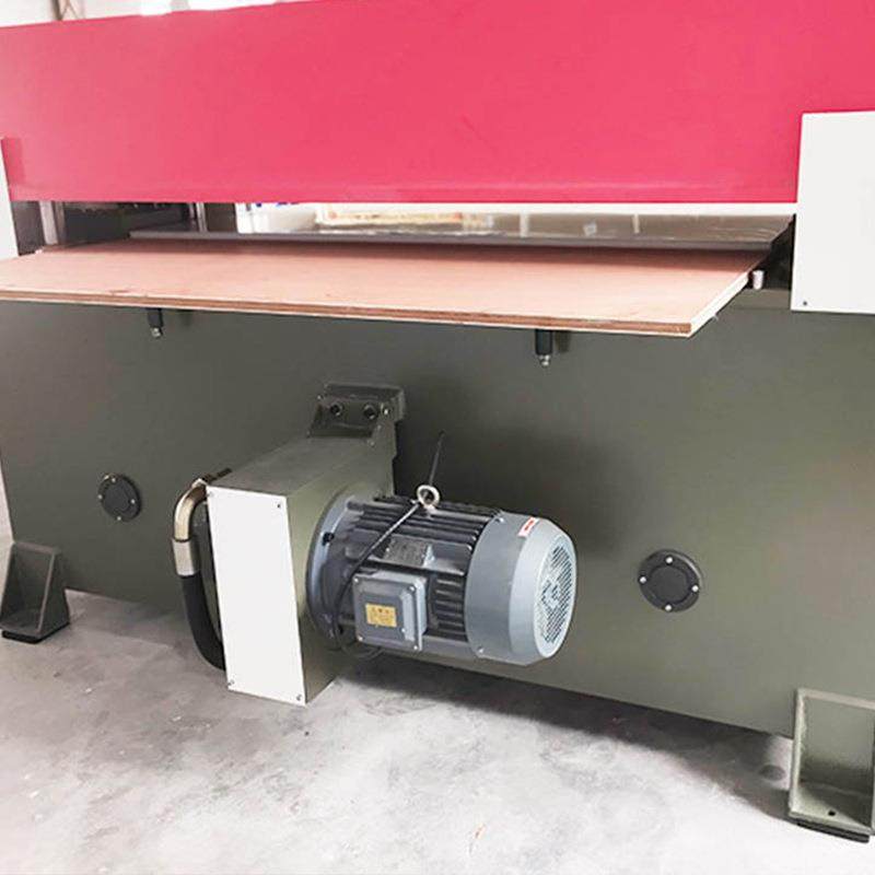 厂家生产精密四柱液压裁断机汽车坐垫鞋厂冲床下料机可定全自动,淘宝优惠券,粉丝福利购,淘宝优惠卷