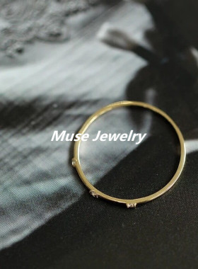 925纯银镀14k黄金戒指日系极简风格优雅间隔款3粒锆钻女戒尾戒指