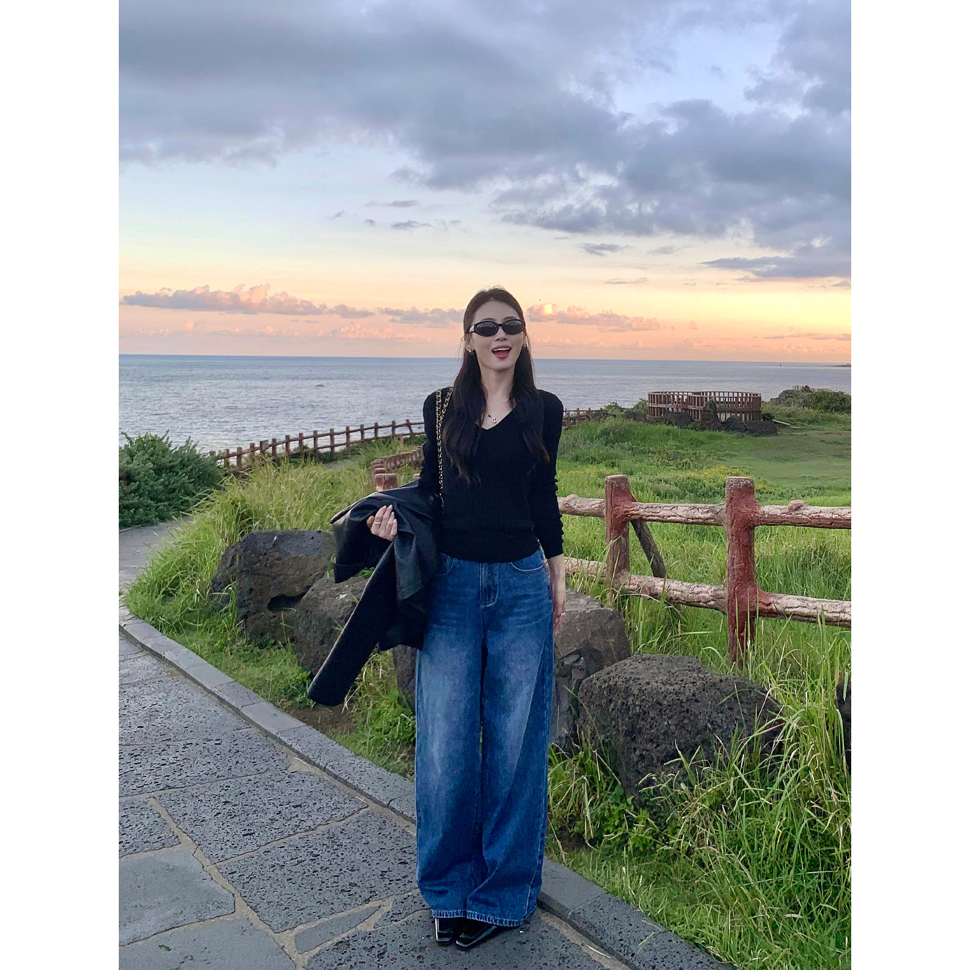 pusumede 小众玩家 v领条纹麻花针织衫女套头长袖修身内搭上衣