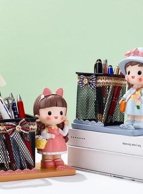卡通女孩笔筒学生桌面收纳桶摆件创意节日礼品送女生儿童生日礼物