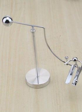 叶子铁人滑雪橇摆件创意金属工艺品好玩桌面装饰摆件定制