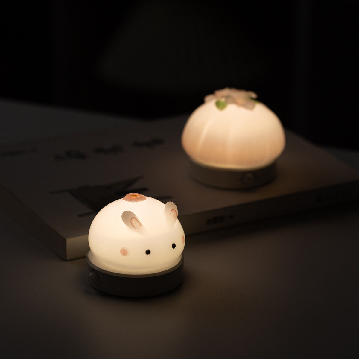 德化白瓷小兔子小夜灯摆件圣诞礼物送女孩卧室床头睡眠新款生日,淘宝优惠券,粉丝福利购,淘宝优惠卷