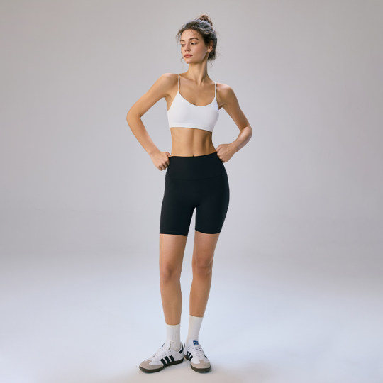 mitaogirl肯豆风无尺码运动短裤女骑行四分裤蜜桃臀瑜伽健身短裤