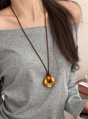 2025新款秋冬毛衣链配饰爱心吊坠项链女简约高级感时尚百搭秋冬