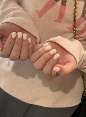 乳白色假指甲贴片穿戴式美甲欧美日系纯色冰透显白短甲手工成品穿