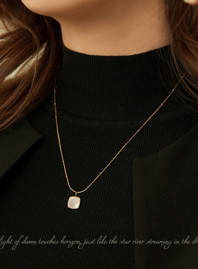 AIR-HORIZON白贝母吊坠毛衣链女