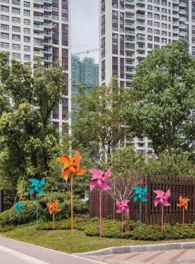 铁艺雕塑金属会转风车户外摆件花园公园商场上广场造型布置装饰品