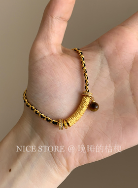 晚睡的桔梗「山楹」新中式虎石编绳复古美拉德项链黑金招金女手饰