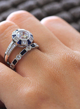 欧美超闪水钻镶嵌蓝宝石戒指女款水晶戒指 仿蓝色托帕石方钻套戒