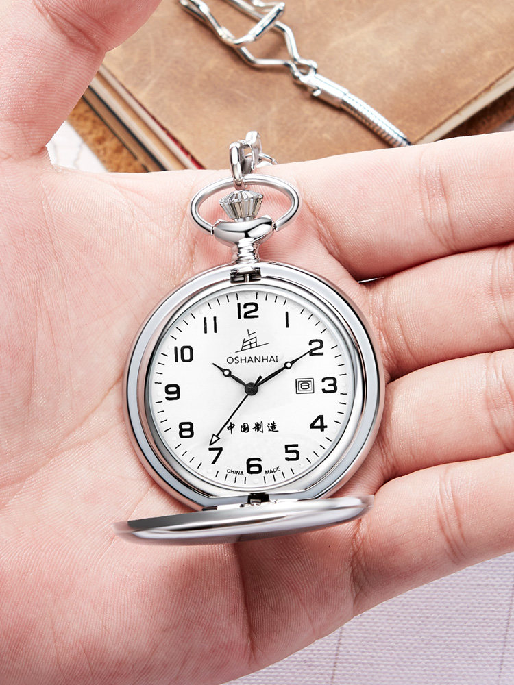 上海老乱日历石英大数字夜光怀表 老乱国产腕表