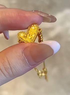 新款金色碎碎冰爱心转运珠手链