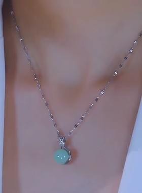 高级感绿色钱袋吊坠项链女爆款轻奢气质百搭小众设计感精美项链女