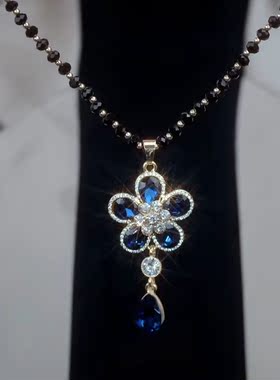 韩版时尚水晶长款花朵吊坠毛衣链女网红百搭秋冬衣服配饰品项链女