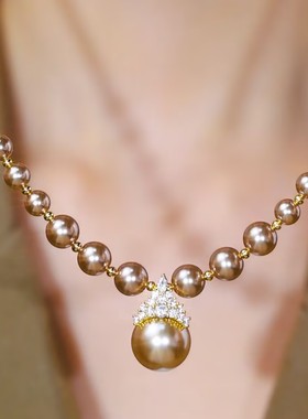法式皇冠香槟色珠珠项链女气质优雅复古高级感小众设计感精美项链