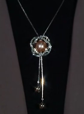 韩版网红气质镶钻珍珠花朵毛衣链女秋冬新款时尚优雅高档抽拉项链