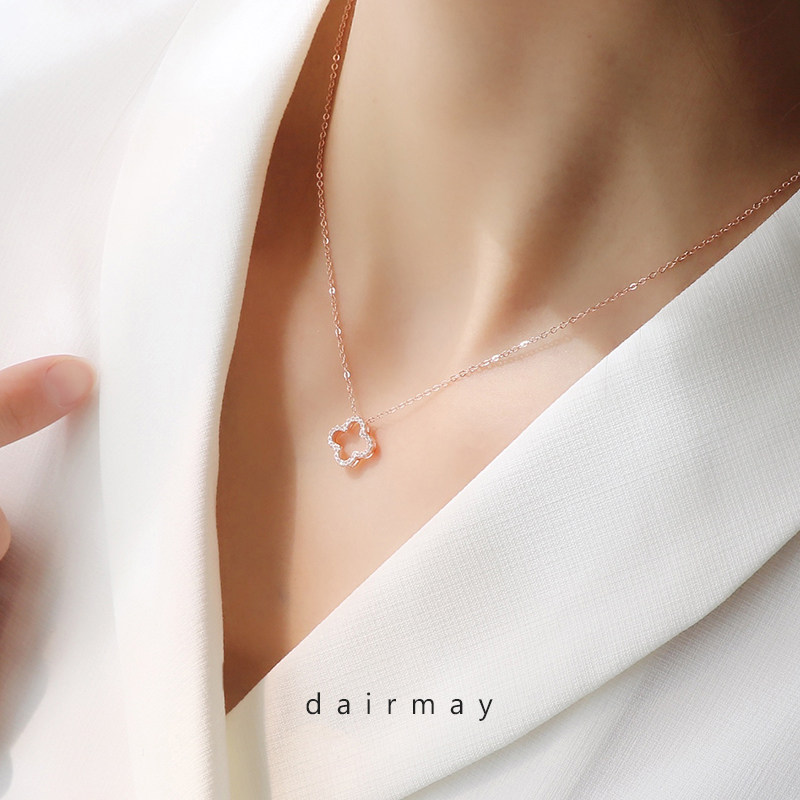 2022年新款轻奢小众四叶草女镀项链 dairmay项链