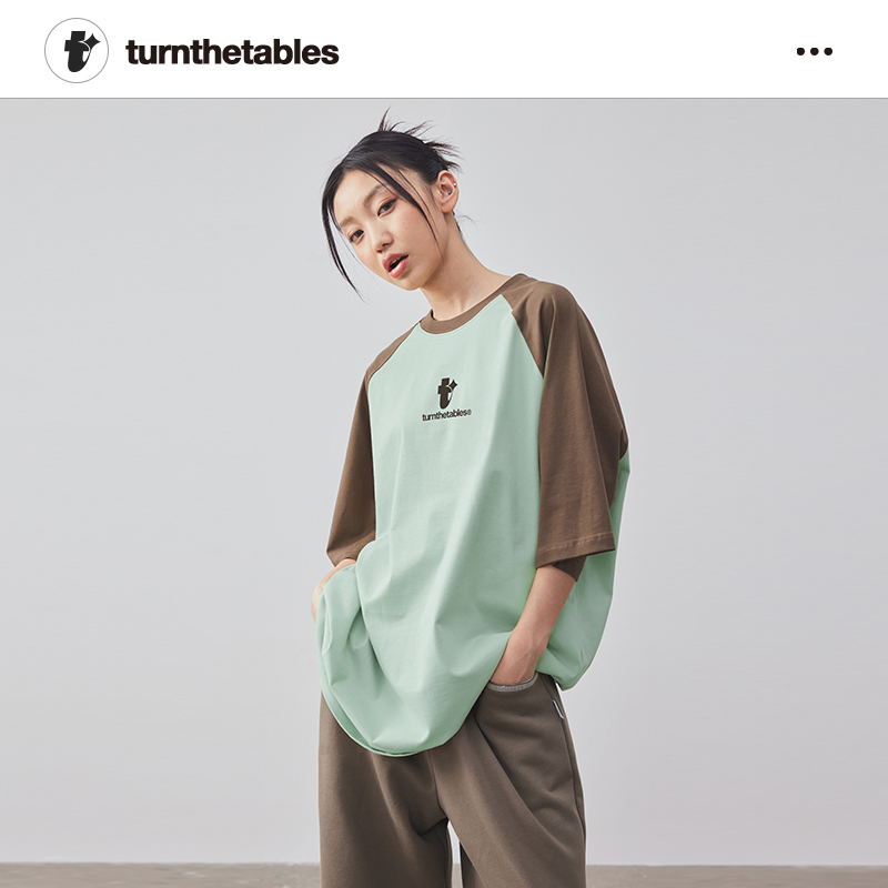 [明星同款]Turnthetables插肩袖短袖夏季新款拼接圆领T恤男女 - 图0