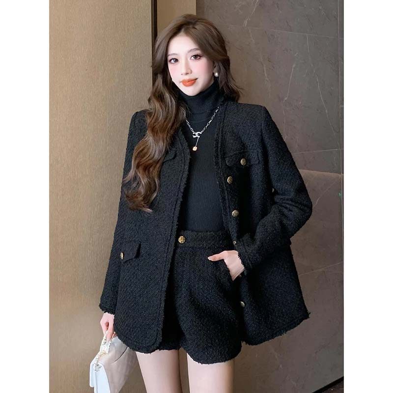 加棉加厚2026春季新款女小香风套装高级感外套短裤两件套DM0221,淘宝优惠券,粉丝福利购,淘宝优惠卷