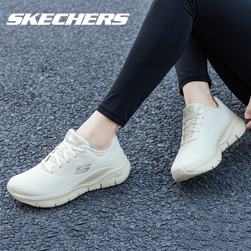 Skechers斯凯奇女鞋网面透气专业跑步鞋官方旗舰轻弹厚底运动鞋女,淘宝优惠券,粉丝福利购,淘宝优惠卷