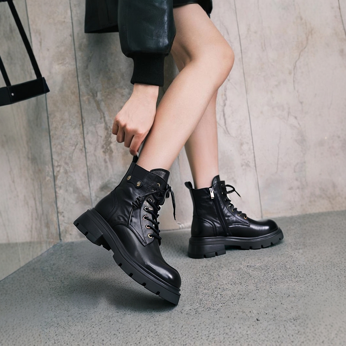 GNC复古中筒擦色马丁靴女2025冬季新款粗跟圆头英伦风厚底工装靴 - 图0