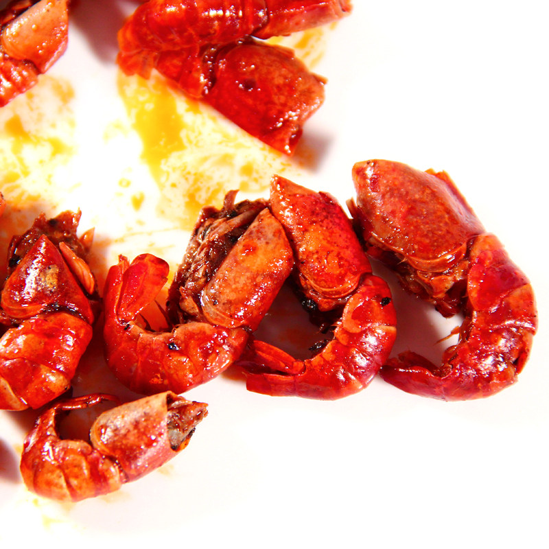 抓鱼的猫潜江麻辣蒜香小龙虾海鲜 哦呦食品即食虾零食