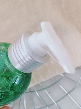 掌管夏日洗澡的神~乐蔓绿茶鲜活沐浴露海洋精华spa沐浴露270ml