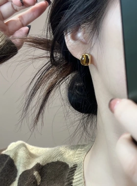 黑糖饰品复古美拉德猫猫石耳钉轻奢简约百搭气质款耳环耳饰E1866