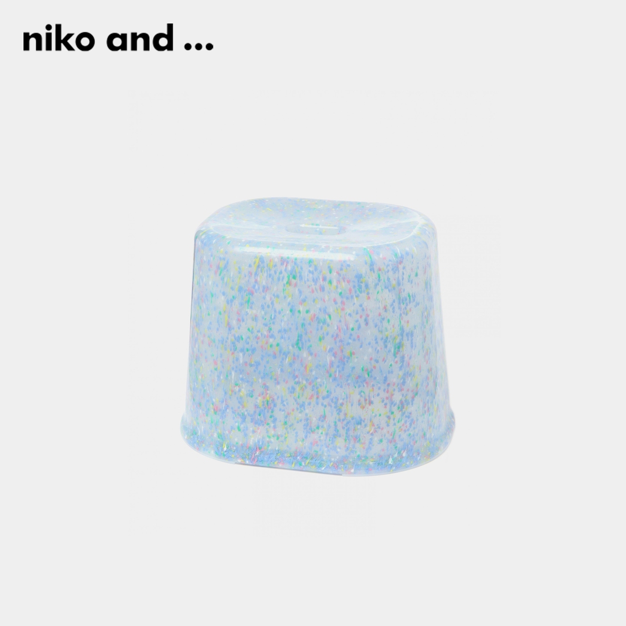 niko and ...小凳子可爱半透明日式浴室塑料洗澡淋浴椅子 834602