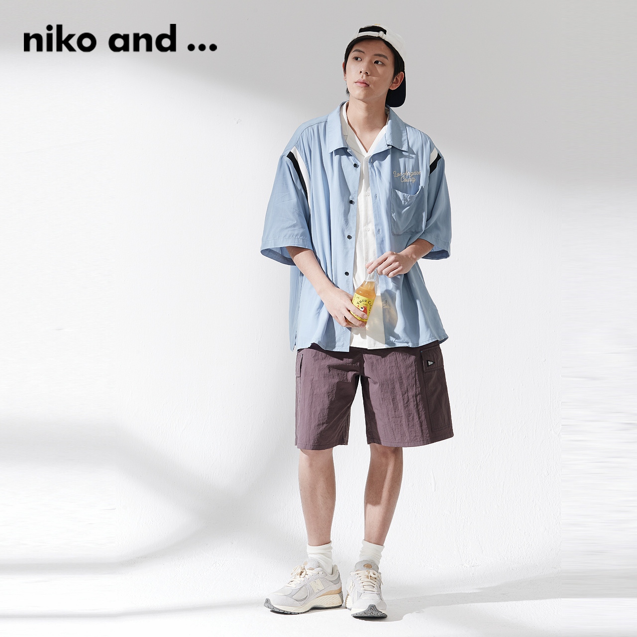 niko and...衬衫男2024年夏季新品撞色刺绣宽松翻领短袖192961-图1