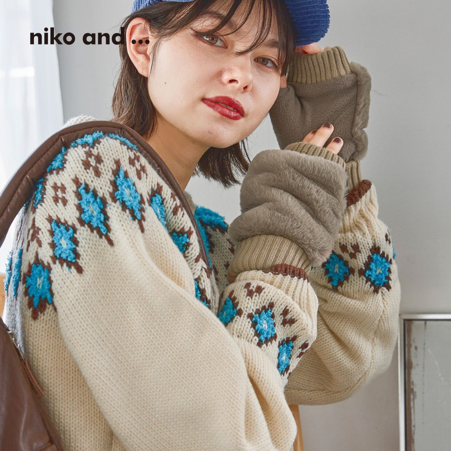 niko and ... 手套女2025冬季新款毛绒保暖针织半指手套580718,淘宝优惠券,粉丝福利购,淘宝优惠卷
