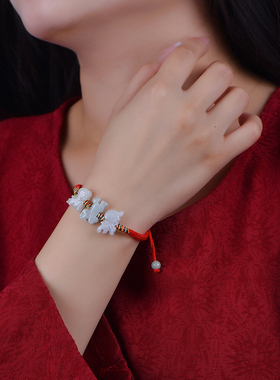 属蛇鸡牛猪兔羊猴鼠龙的三合手链