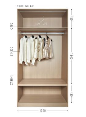 MOON慕空间样板间衣帽间女士衣柜衣服外套连衣裙摆件软装饰品道具