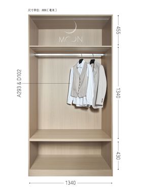 MOON慕空间样板房衣帽间男士西装马甲套装摆件展厅售楼处软装饰品