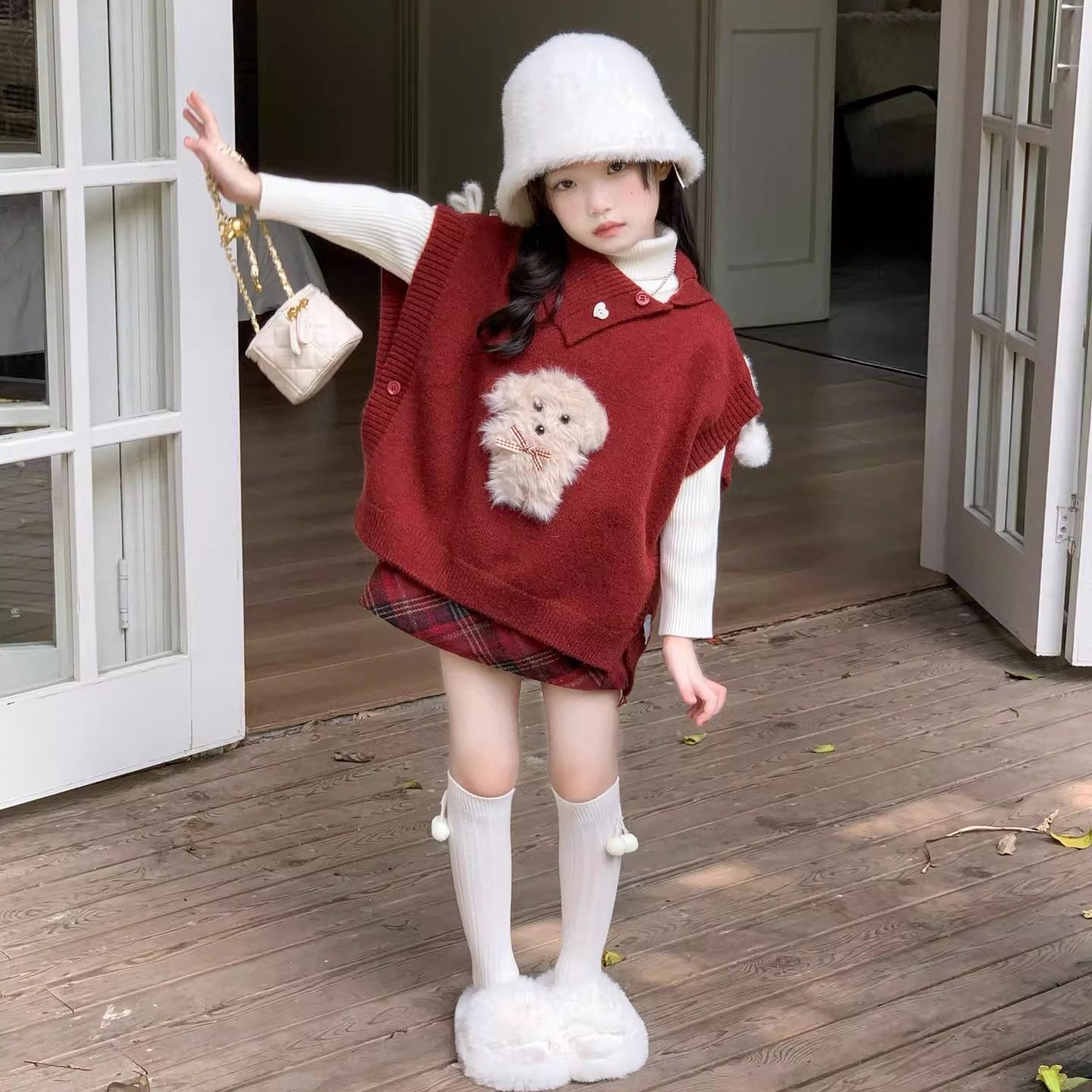 女童冬装半身裙2026新款小女孩毛呢加厚格子半裙红色新年包臀短裙,淘宝优惠券,粉丝福利购,淘宝优惠卷