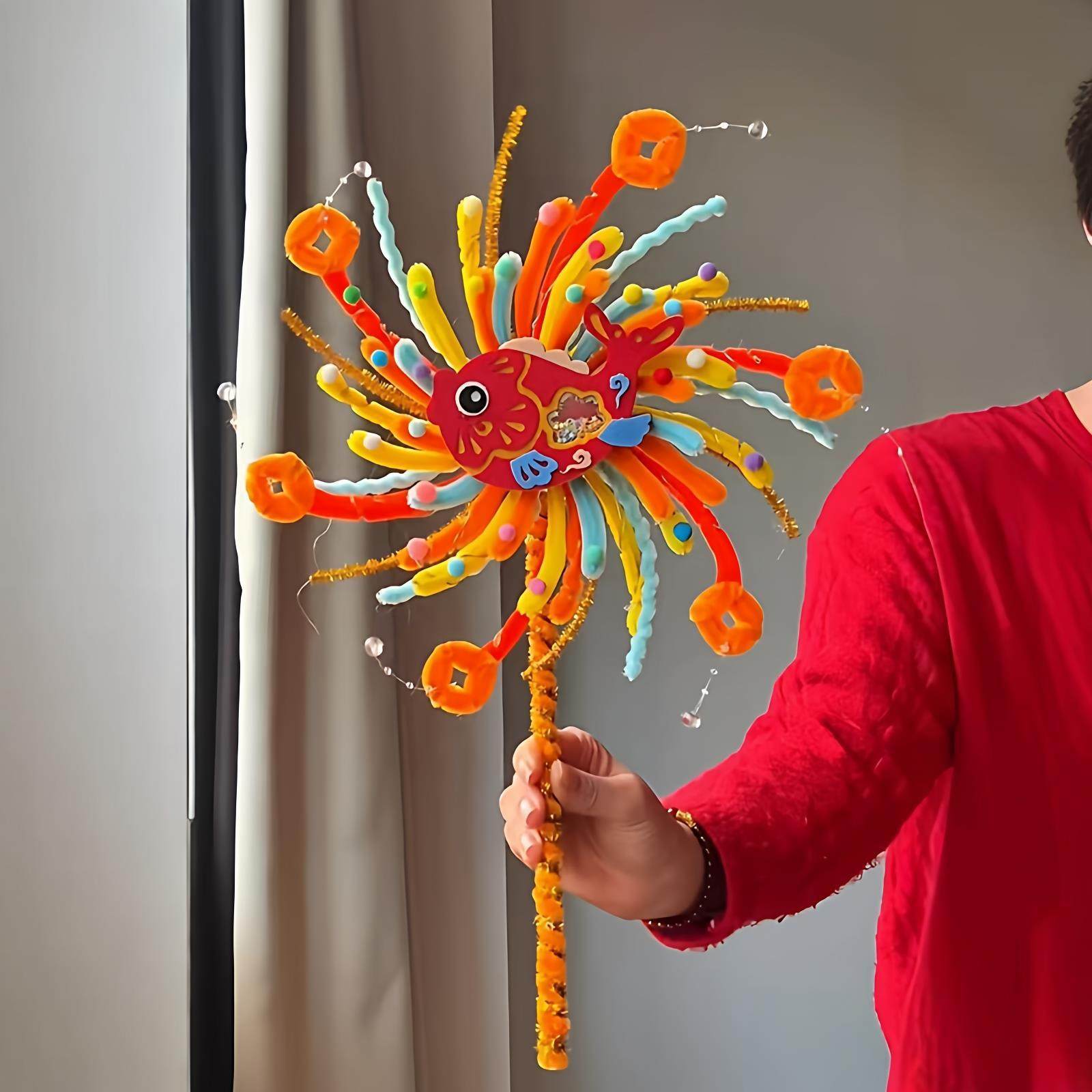 旋转烟花灯笼diy材料烟花小马旋转扭扭棒自制幼儿园元旦手工作品,淘宝优惠券,粉丝福利购,淘宝优惠卷