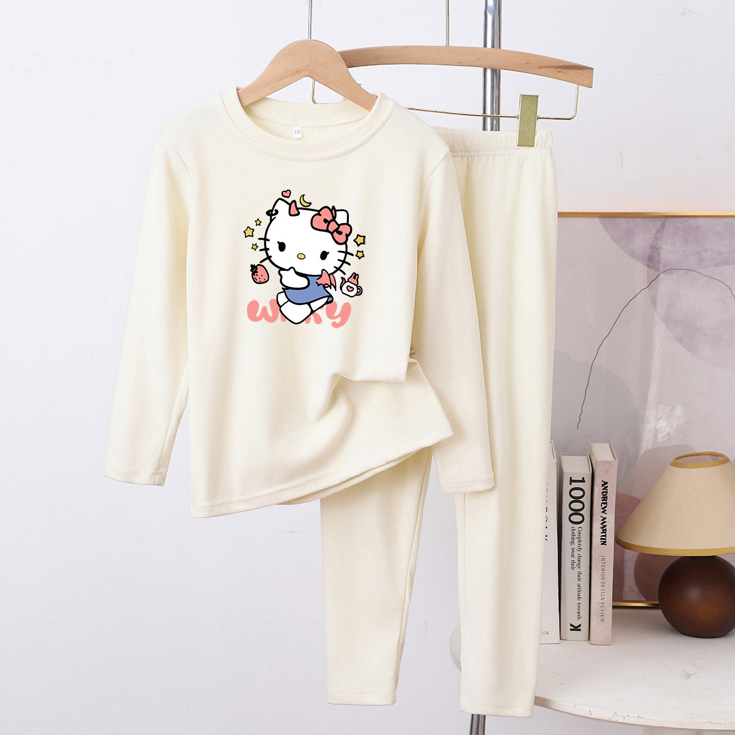 女童德绒睡衣套装秋冬加厚儿童洋气kt猫家居服宝宝秋衣秋裤两件套,淘宝优惠券,粉丝福利购,淘宝优惠卷
