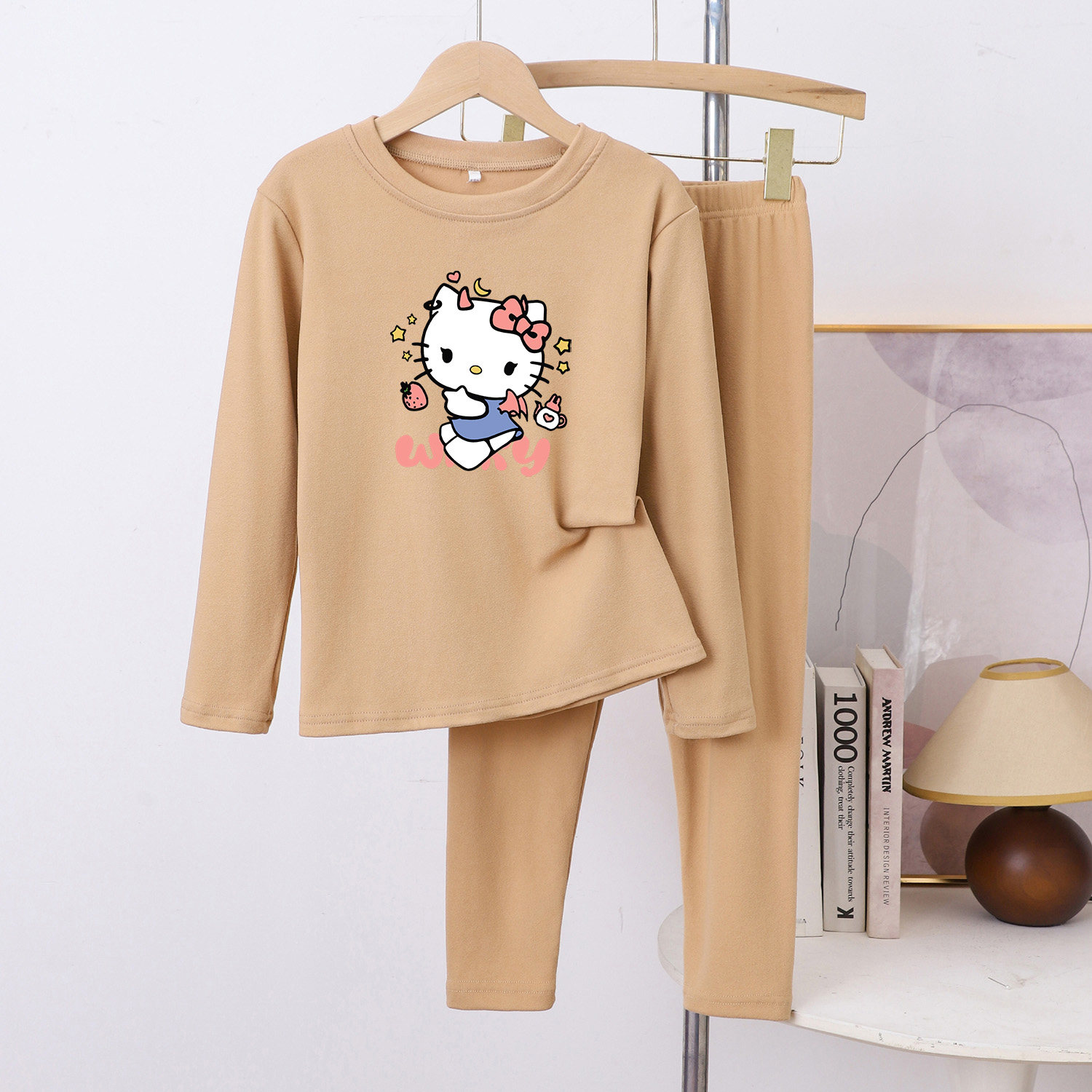 女童德绒睡衣套装秋冬加厚儿童洋气kt猫家居服宝宝秋衣秋裤两件套,淘宝优惠券,粉丝福利购,淘宝优惠卷